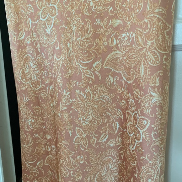 Paisley peach silk slip with a waterfall neck line from lilyful - Picture 4 of 5